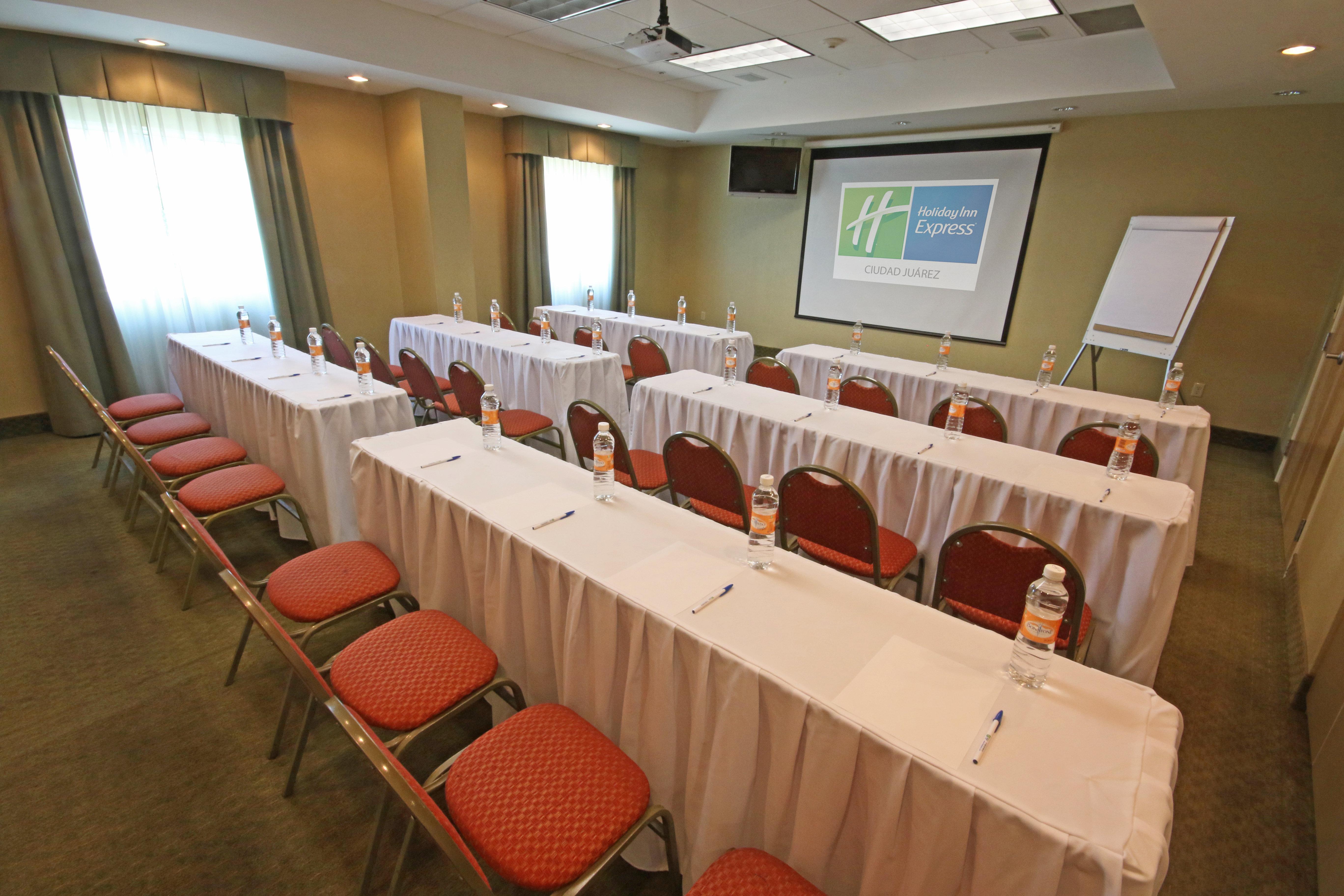 Holiday Inn Express Hotel & Suites Cd. Juarez - Las Misiones By Ihg Eksteriør billede
