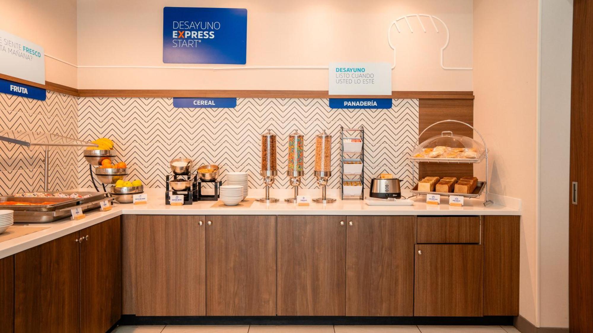 Holiday Inn Express Hotel & Suites Cd. Juarez - Las Misiones By Ihg Eksteriør billede